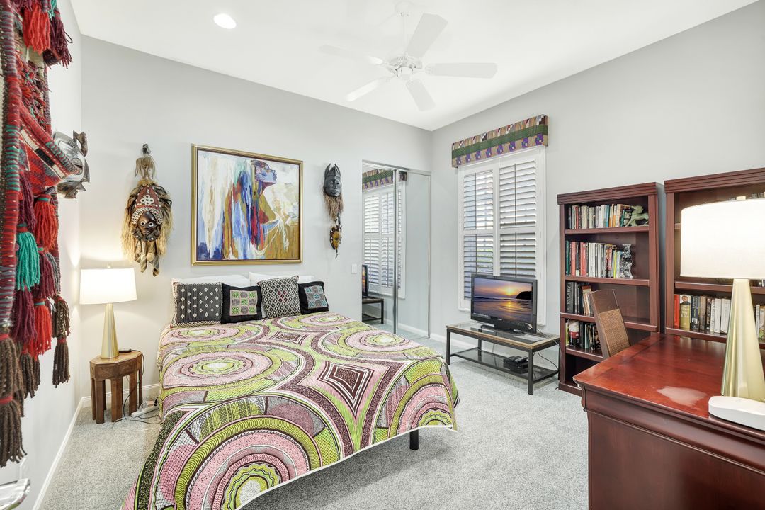 3394 Cerrito Ct, Naples, FL 34109