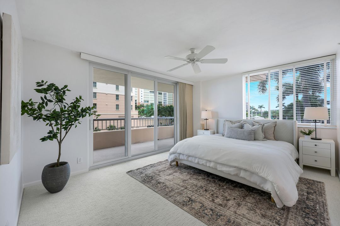 990 Cape Marco Dr  #208, Marco Island, FL 34145