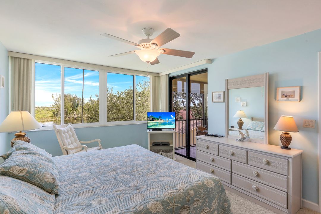 7119 Lakeridge View Court #Unit 303, Fort Myers, FL 33907