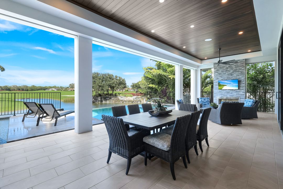 16647 Isola Bella Ln, Naples, FL 34110