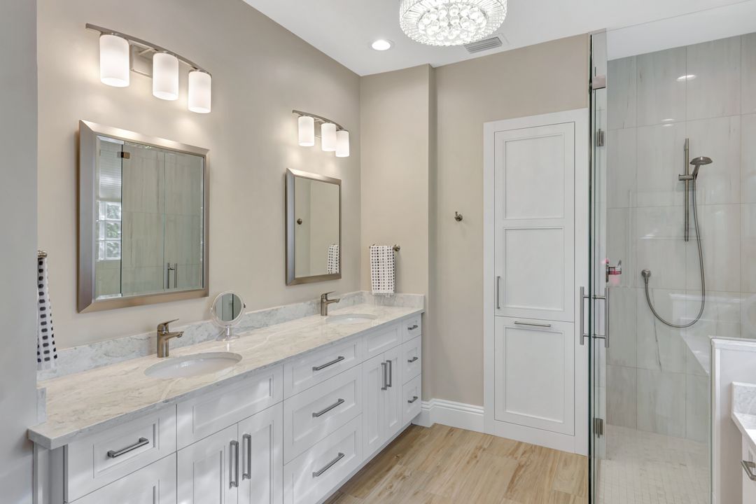 1799 Langford Ln, Naples, FL 34109