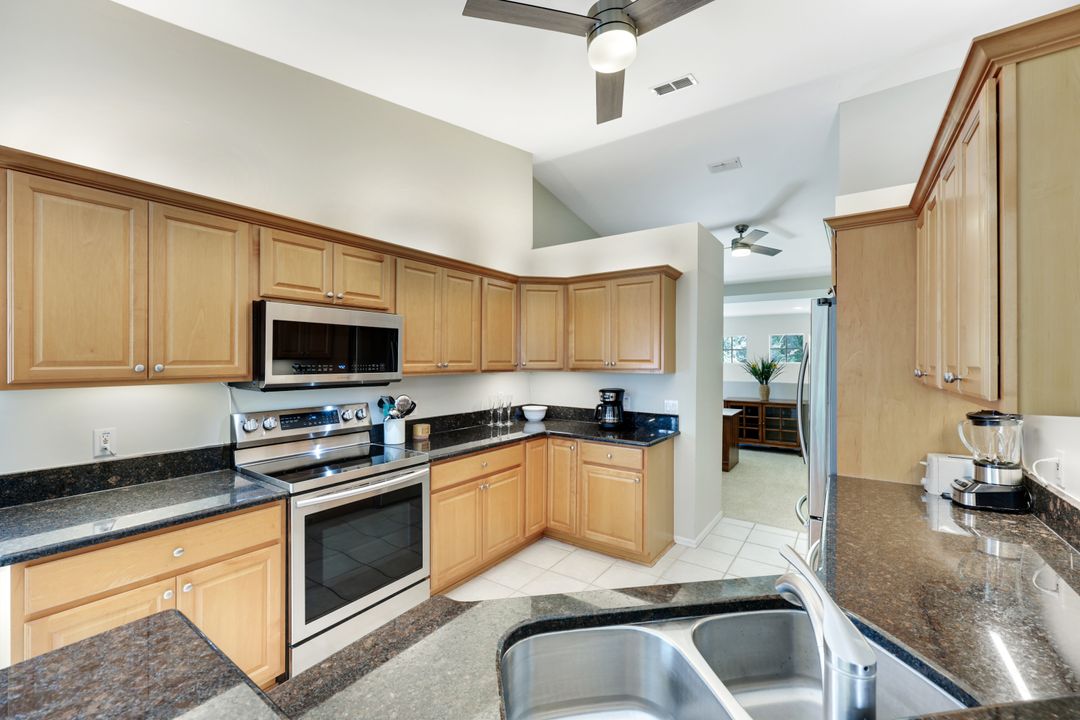 14641 Glen Cove Dr #1704, Fort Myers, FL 33919