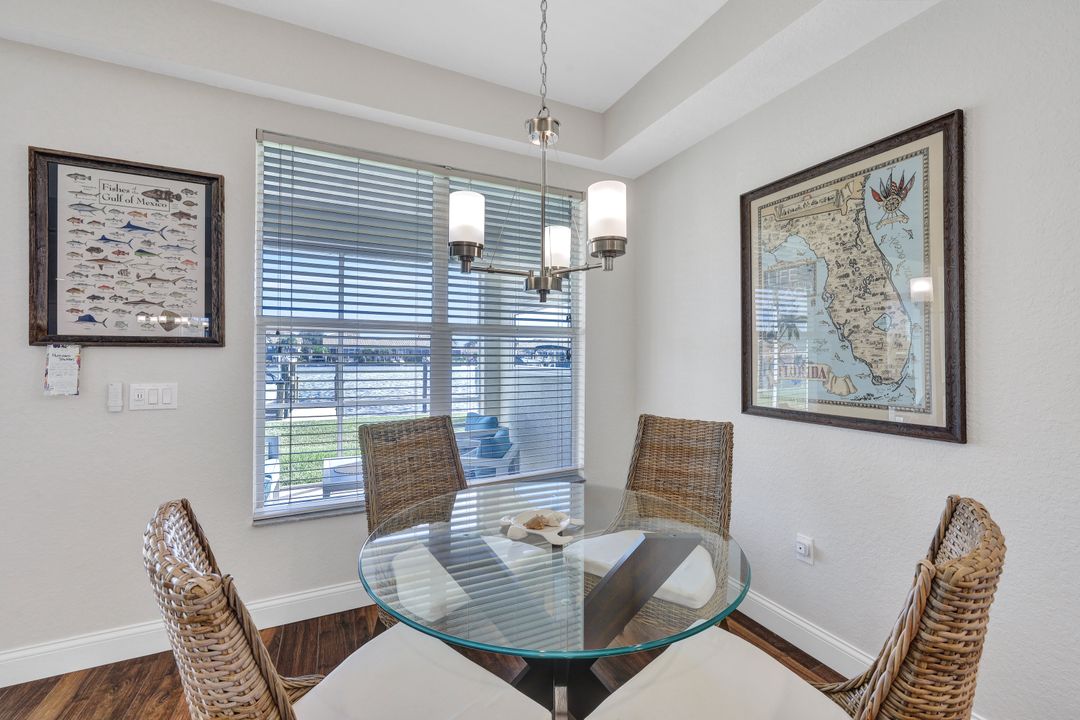 370 Stella Maris Dr N #2502, Naples, FL 34114