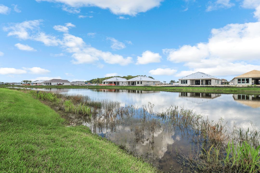 15653 Triesta Ln, Naples, FL 34114