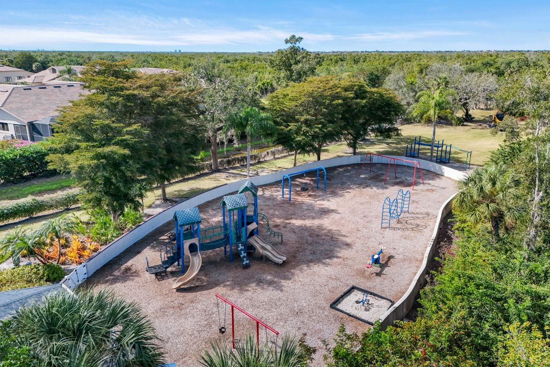 16506 Heron Coach Way, Fort Myers, FL 33908