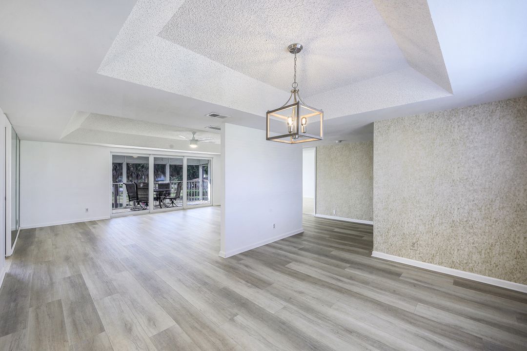 259 Winners Cir #4, Naples, FL 34112