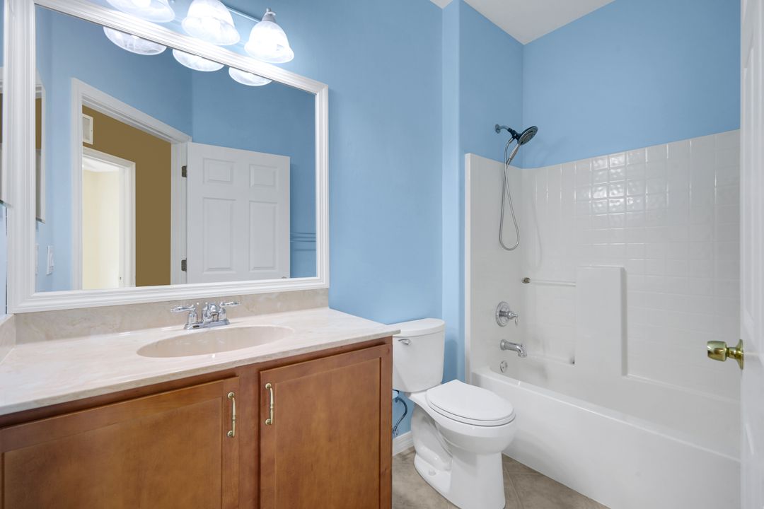 2563 Nature Pointe Loop, Fort Myers, FL 33905