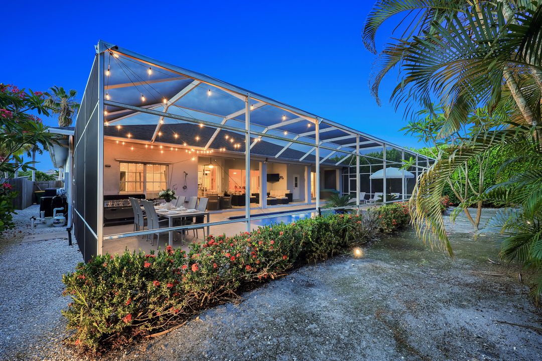 778 95th Ave N, Naples, FL 34108