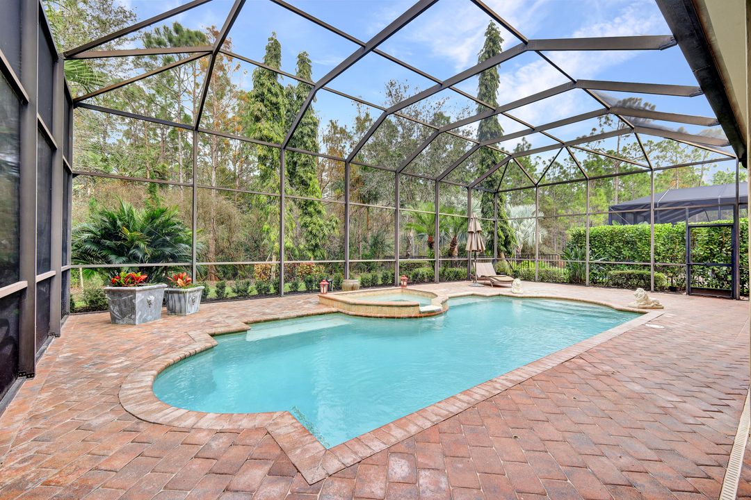 16830 Cabreo Dr, Naples, FL 34110