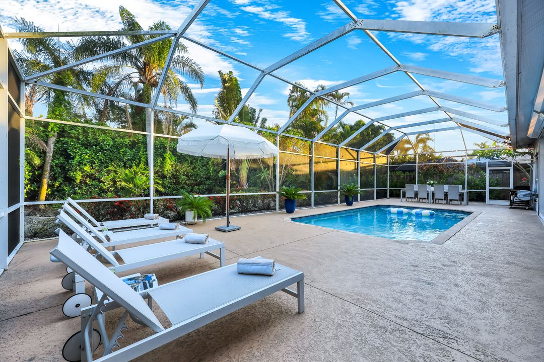 778 95th Ave N, Naples, FL 34108