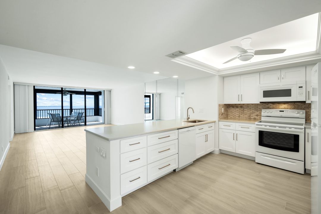 15011 Punta Rassa Rd  #403, Fort Myers, FL 33908