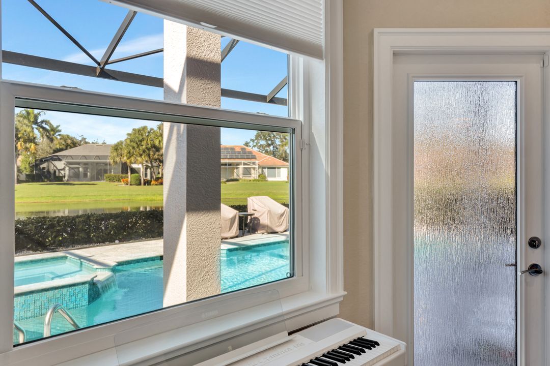 1799 Langford Ln, Naples, FL 34109