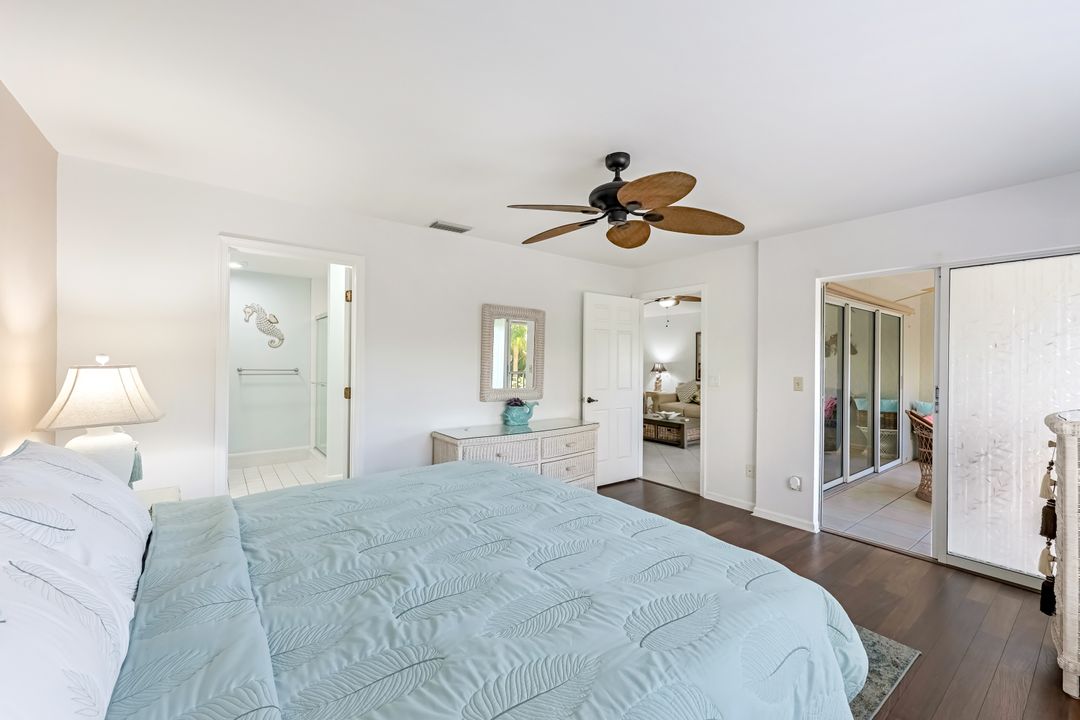 509 Roma Ct #202, Naples, FL 34110