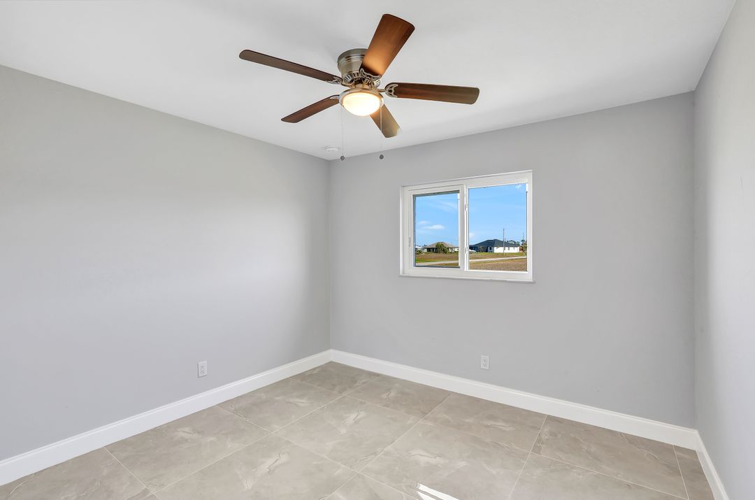 1509 NW 33rd Pl, Cape Coral, FL 33993