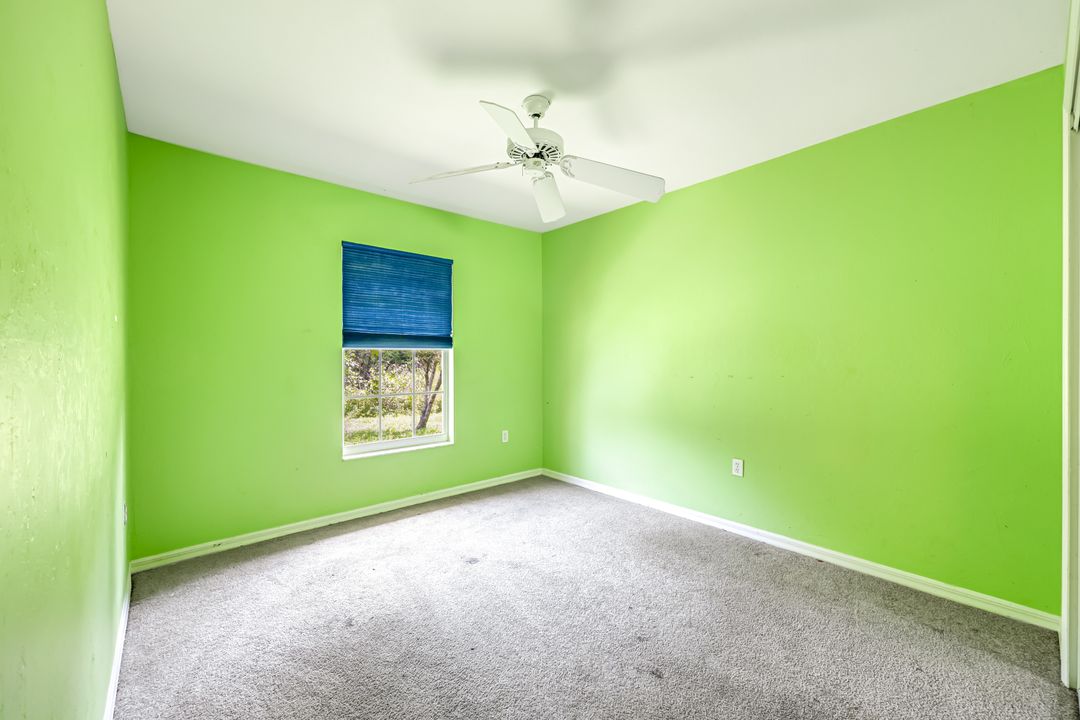 811 Jefferson Ave, Lehigh Acres, FL 33936