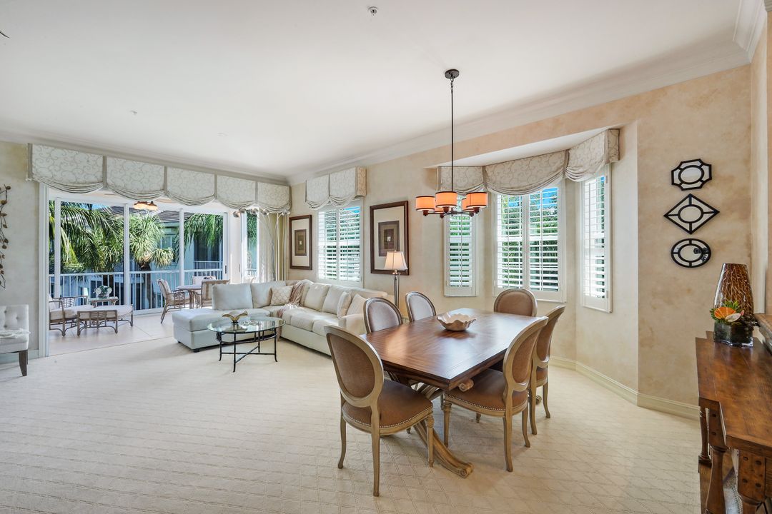 775 Bentwater Cir #204, Naples, FL 34108
