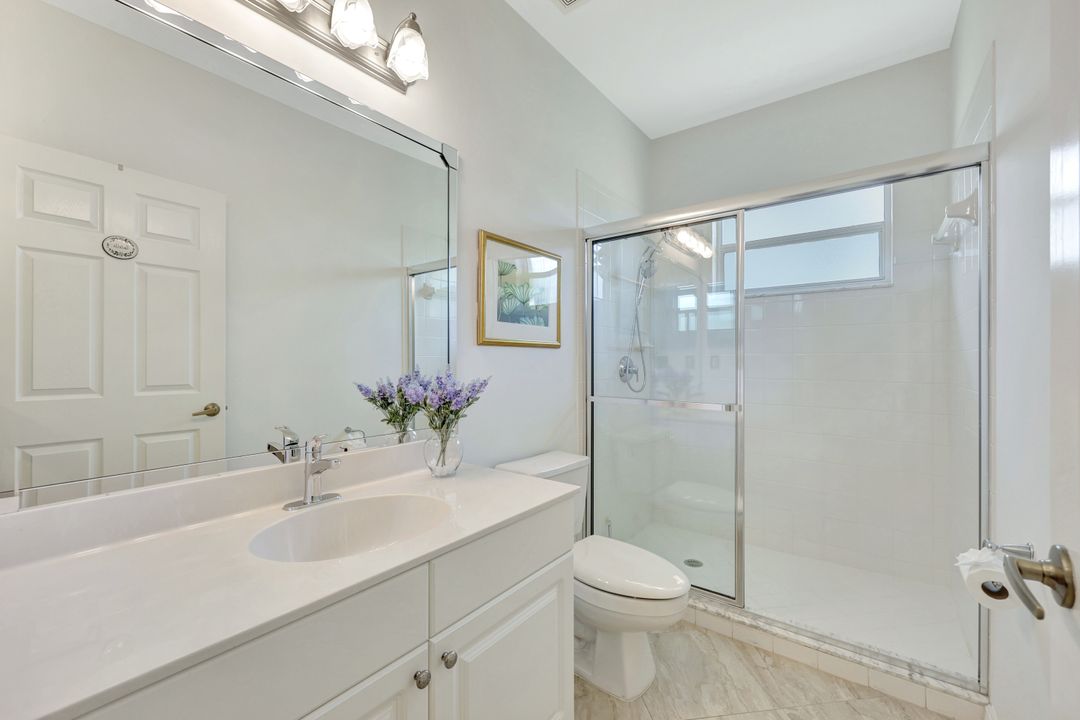 160 Waterside Cir #202, Marco Island, FL 34145