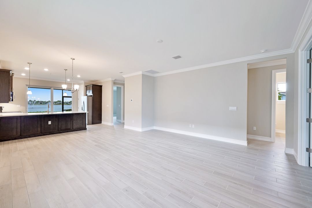 28238 Captiva Shell Lp, Bonita Springs, FL 34135