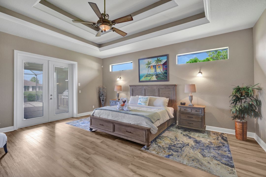 2033 SE 7th St, Cape Coral, FL 33990