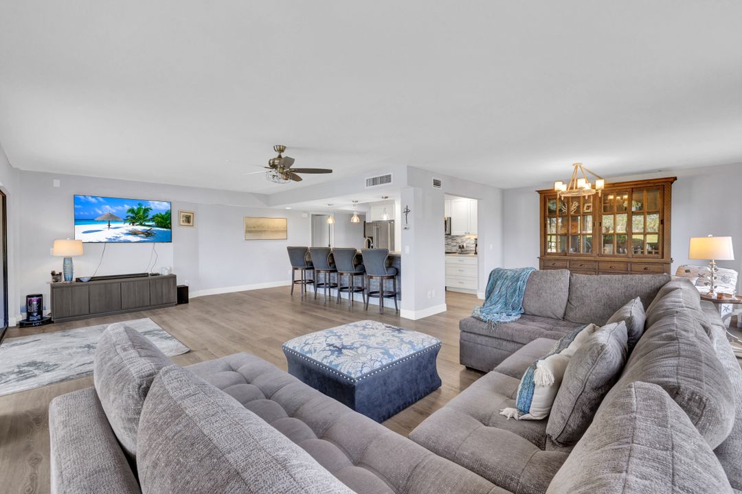 6300 Cougar Run  #104, Fort Myers, FL 33908