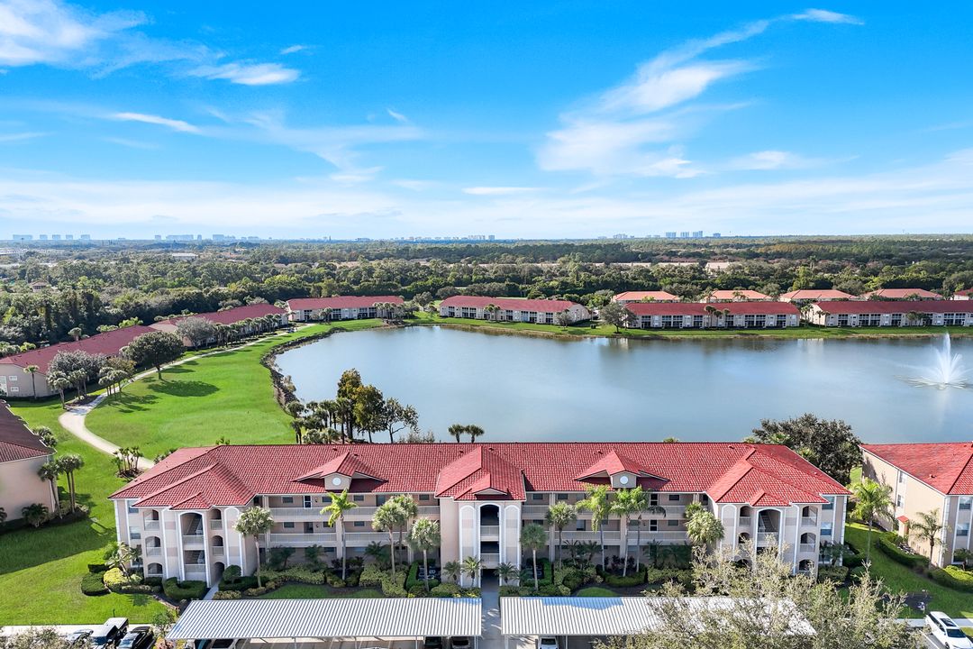 2740 Cypress Trace Cir #2715, Naples, FL 34119
