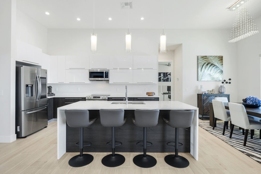 1506 SW 28th St, Cape Coral, FL 33914