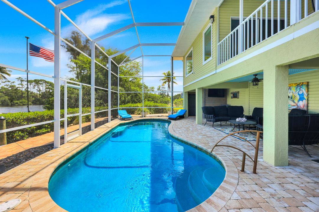 3858 Riviera Cir, Bonita Springs, FL 34134