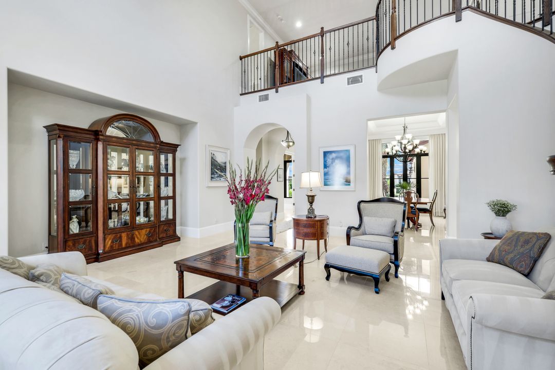 2351 Traditions Ct, Naples, FL 34105