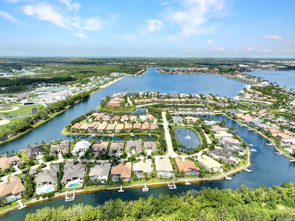 11868 Via Salerno Way, Miromar Lakes, FL 33913