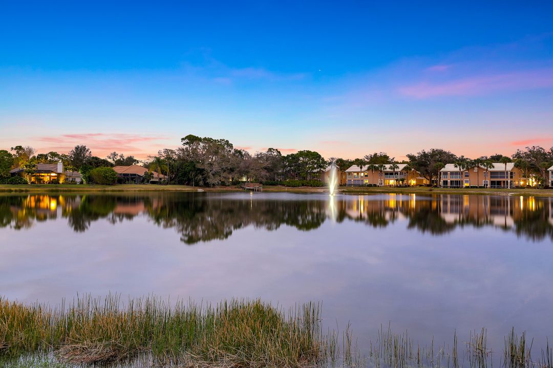 3750 Lakemont Dr, Bonita Springs, FL 34134