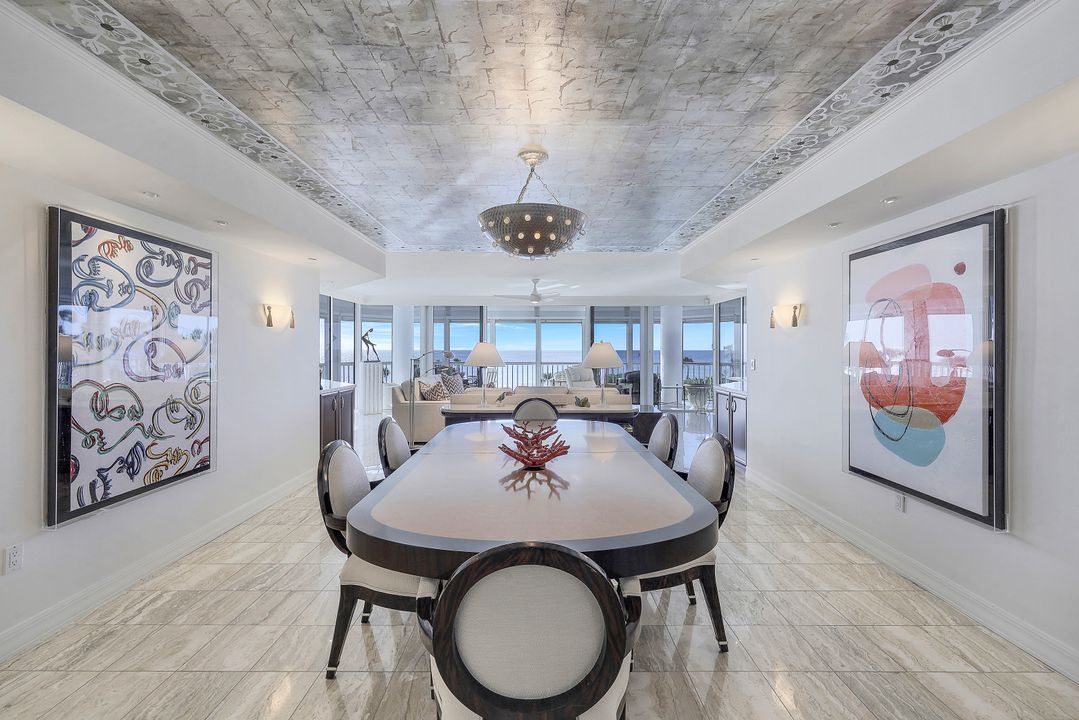 20 Seagate Dr #202, Naples, FL 34103