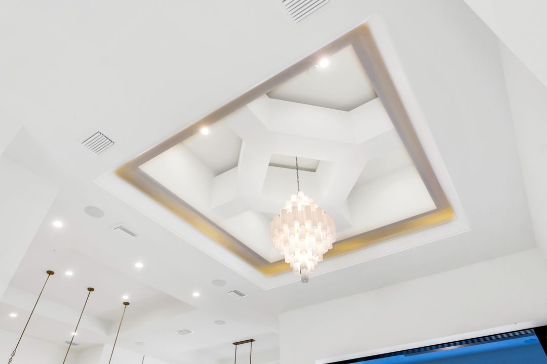 3891 Brynwood Dr, Naples, FL 34119