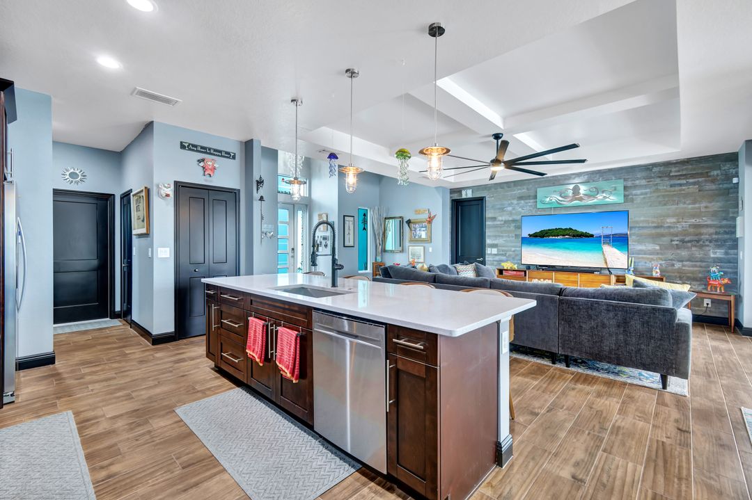 514 SW 19th St, Cape Coral, FL 33991