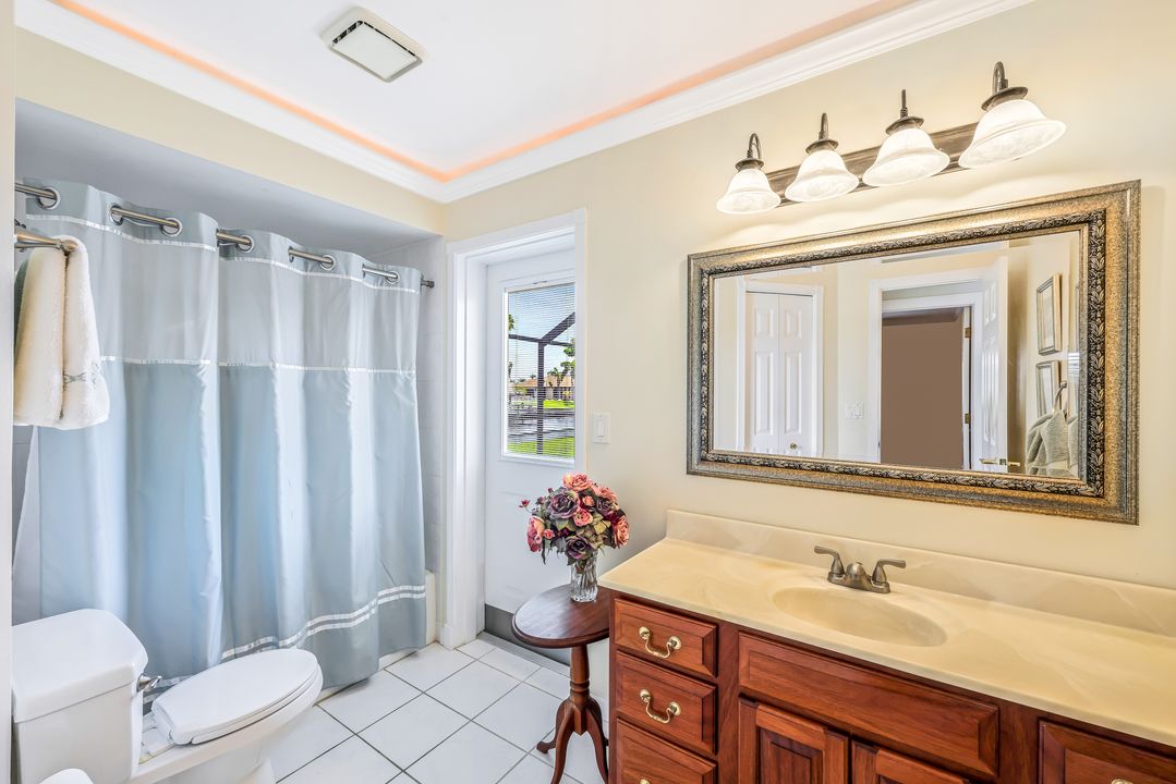 3117 SE 19th Ave, Cape Coral, FL 33904