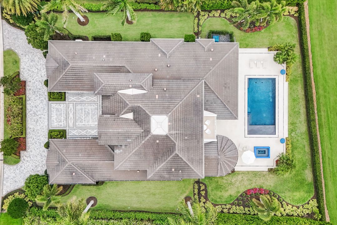 16744 Prato Way, Naples, FL 34110