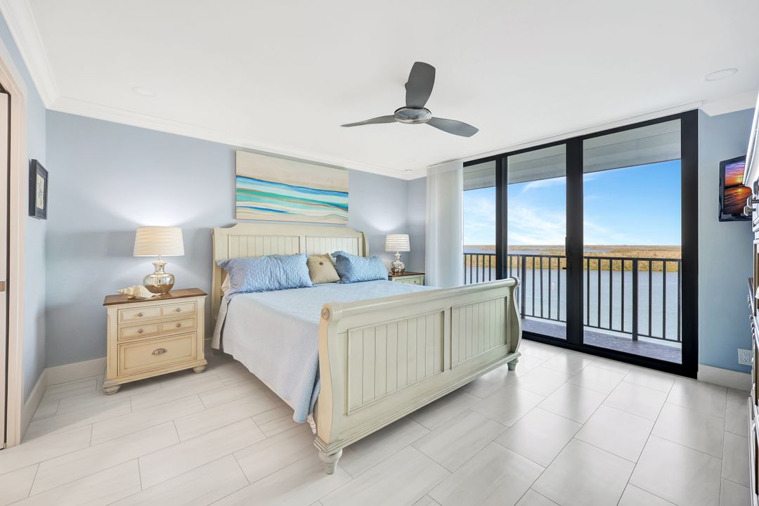 4253 Bay Beach Ln #7E, Fort Myers Beach, FL 33931