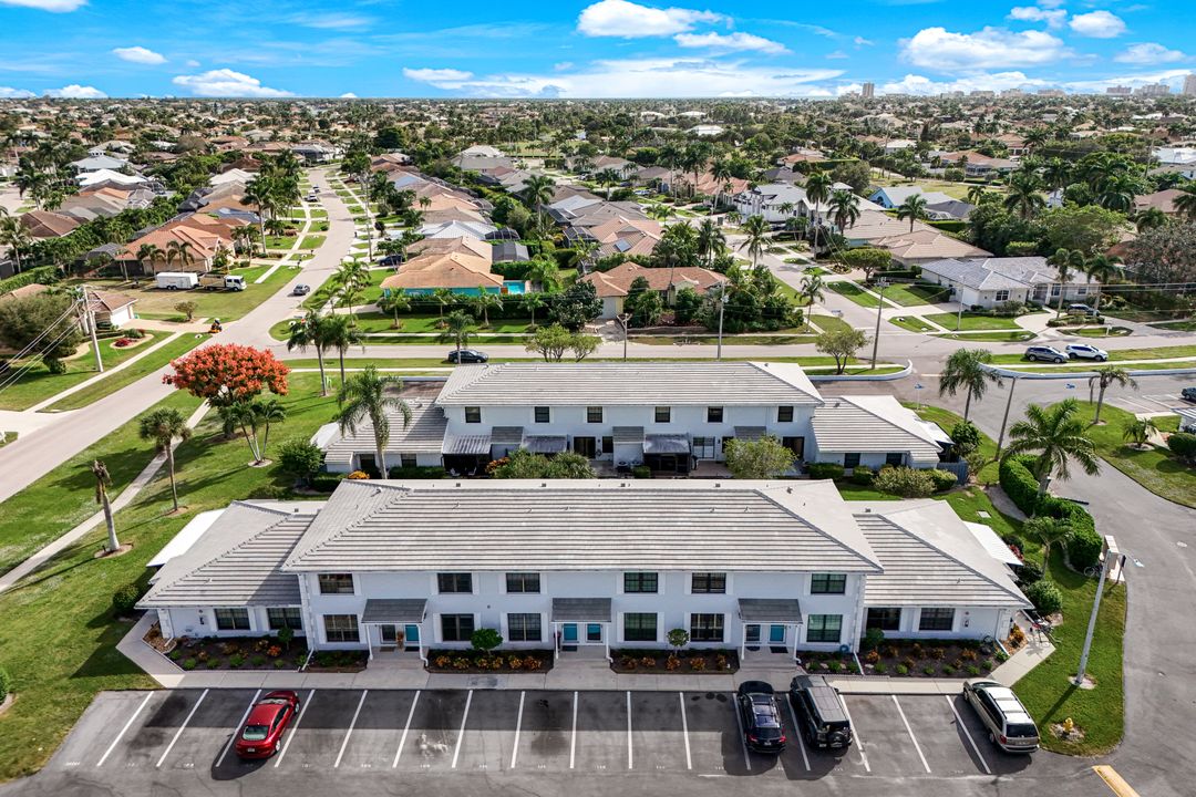 105 Clyburn St, Marco Island, FL 34145