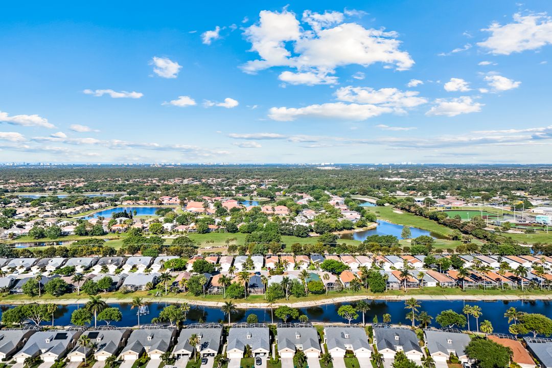 8616 Ibis Cove Cir, Naples, FL 34119