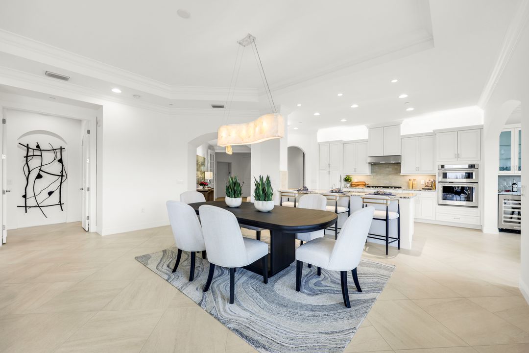 16452 Carrara Way #301, Naples, FL 34110