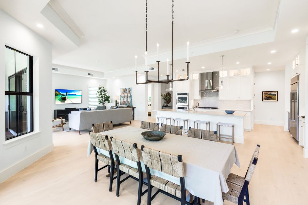 16320 Corsica Way #102, Naples, FL 34110