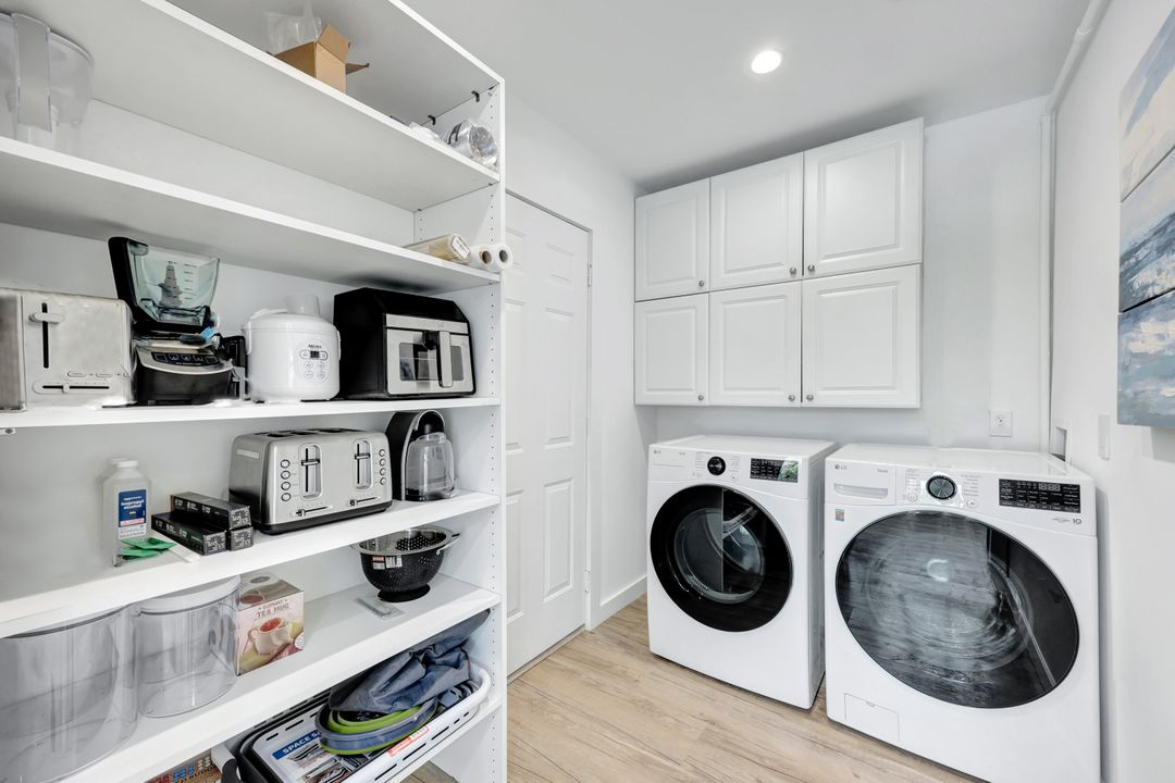 1118 Pompei Ln, Naples, FL 34103