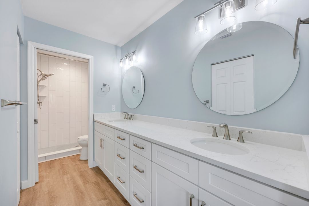 774 Wiggins Lake Dr #203, Naples, FL 34110
