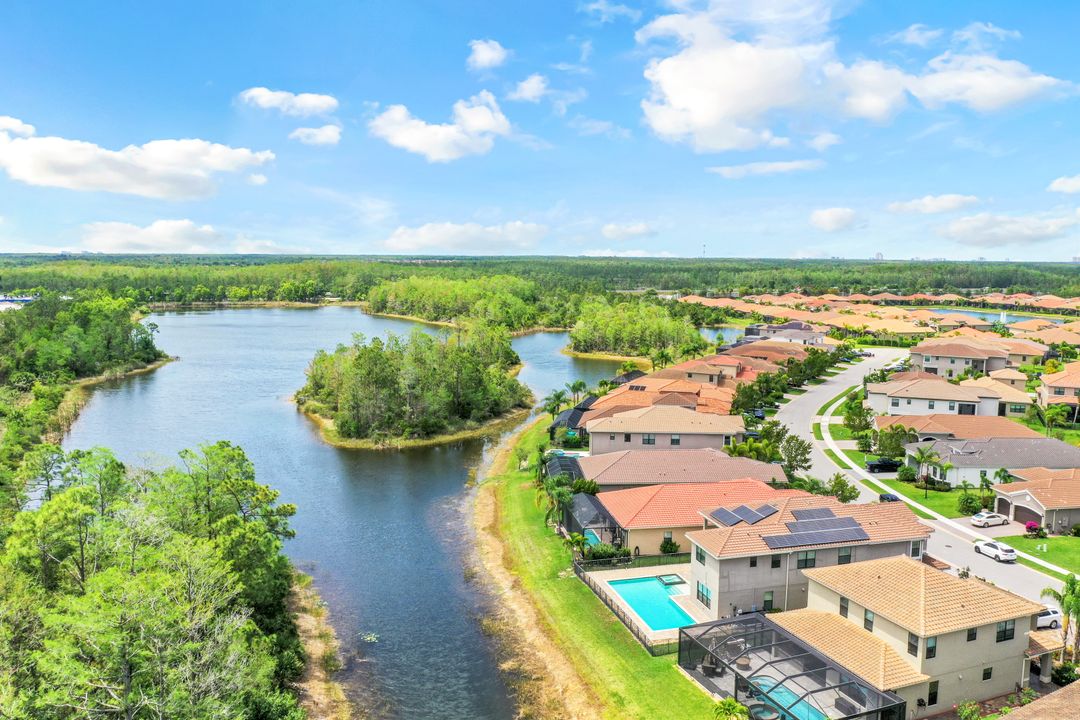 10059 Chesapeake Bay Dr, Fort Myers, FL 33913