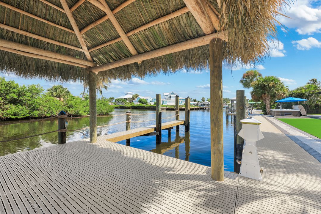 16340 Buccaneer St, Bokeelia, FL 33922