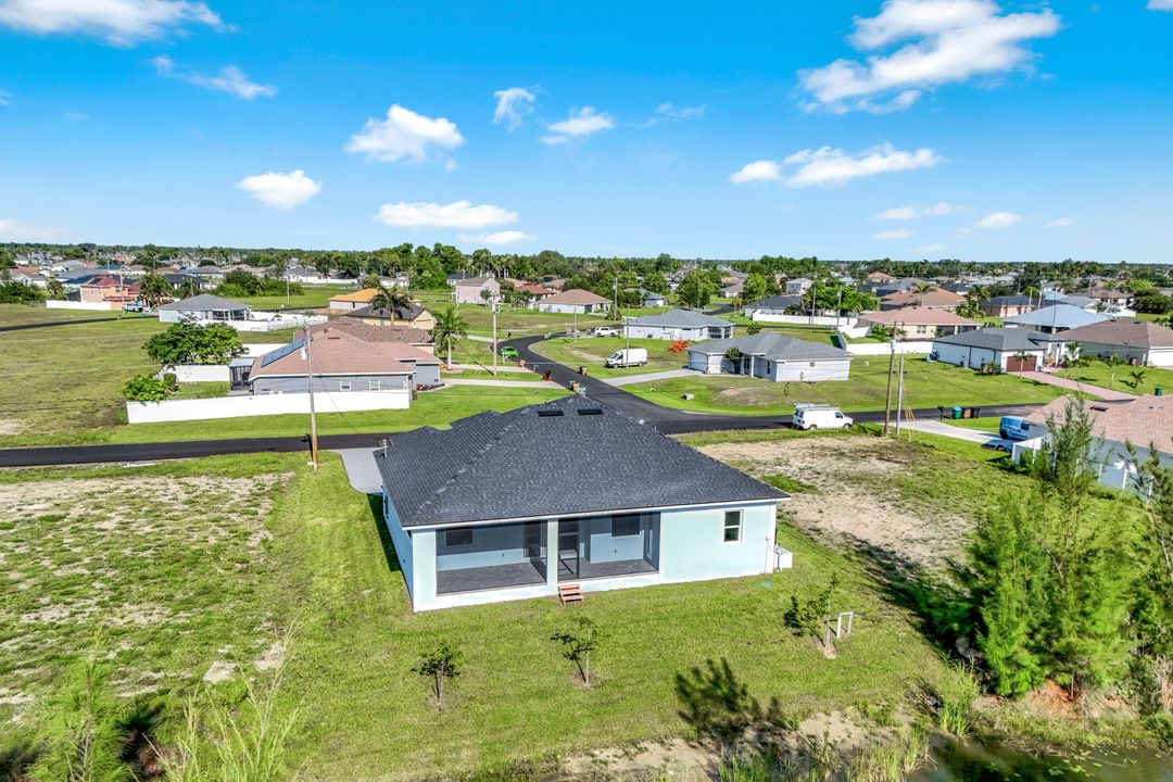 3445 NE 21st Ave, Cape Coral, FL 33909