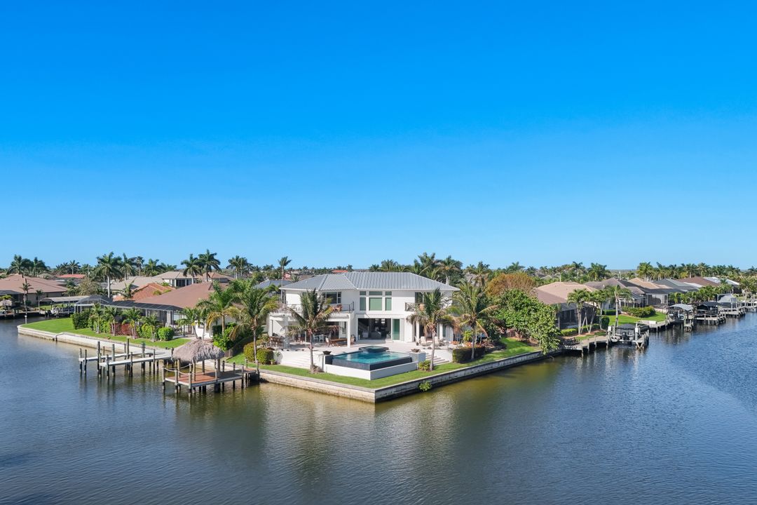 2801 SW 39th St, Cape Coral, FL 33914