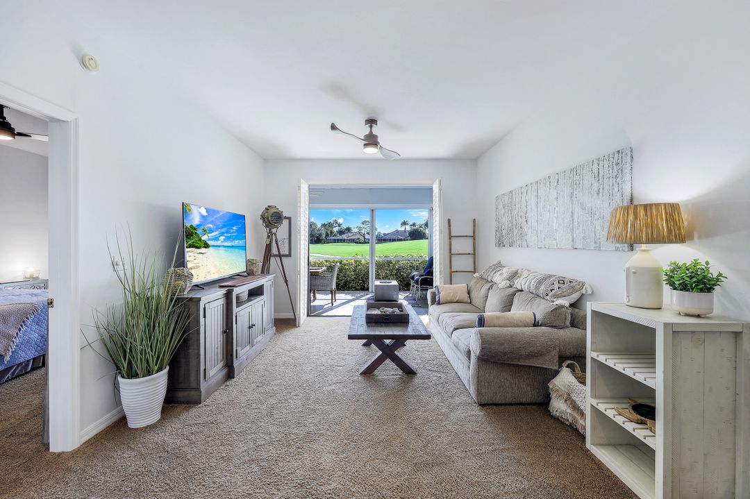 8200 Twelve Oaks Cir #412, Naples, FL 34113