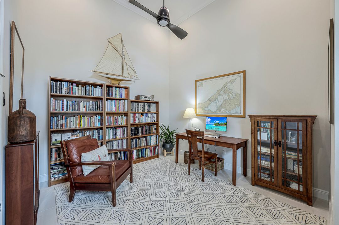 12762 Dundee Ln, Naples, FL 34120