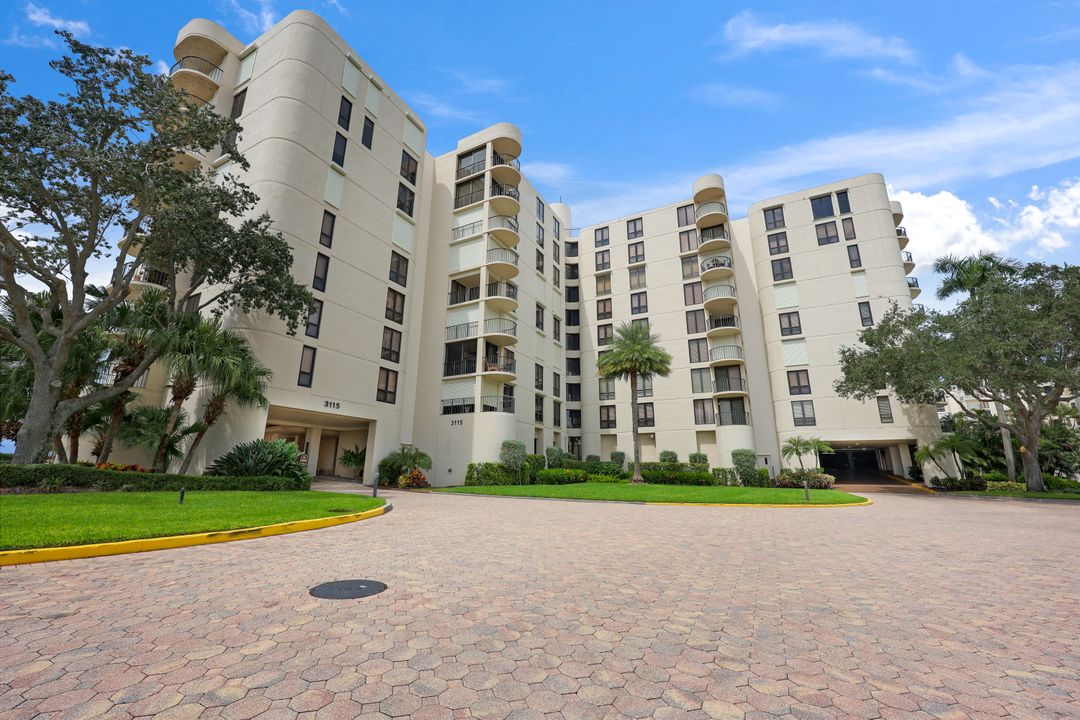 3115 Gulf Shore Blvd N #112 S, Naples, FL 34103