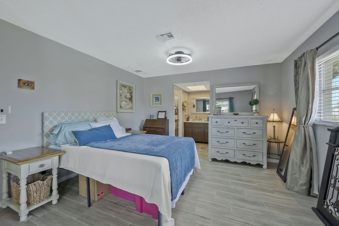3822 Palm Tree Blvd, Cape Coral, FL 33904